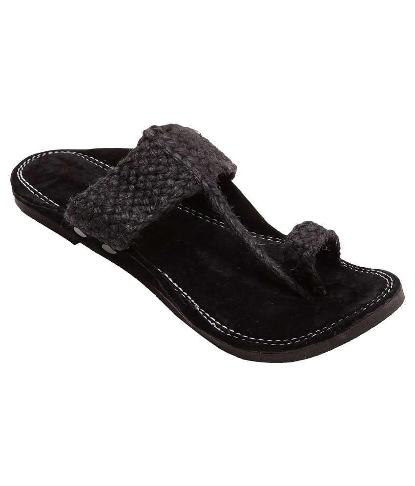 black kolhapuri leather chappals