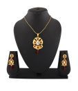 Utsavi Classy Floral Motif Kundan Pendant Set