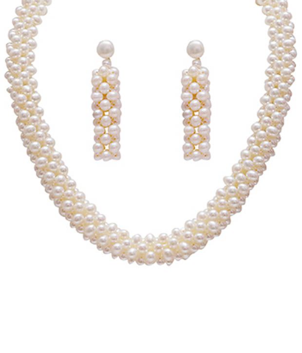 Classique Designer Jewellery Lovely White Pearl Necklace Set: Buy ...