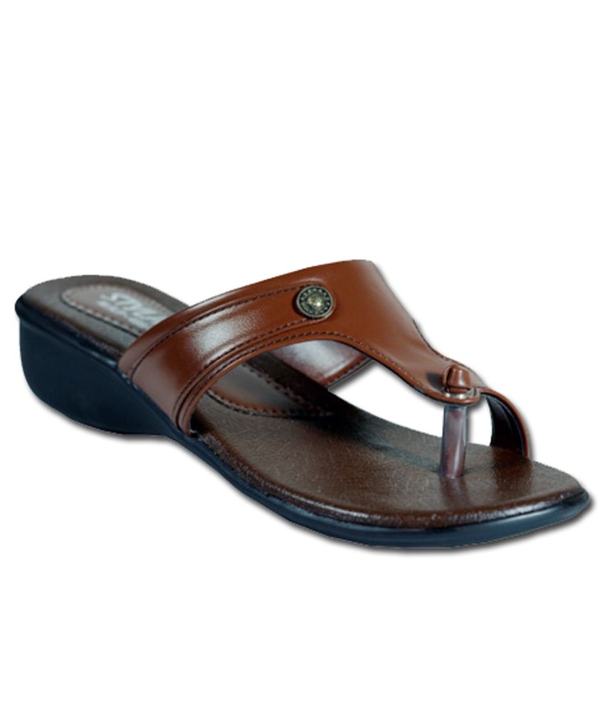 daily use sandals for girlish look