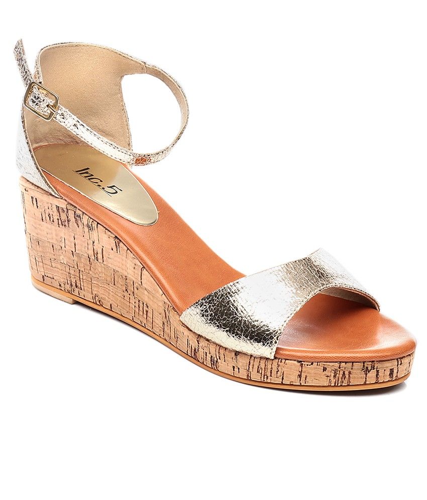 inc 5 sandals