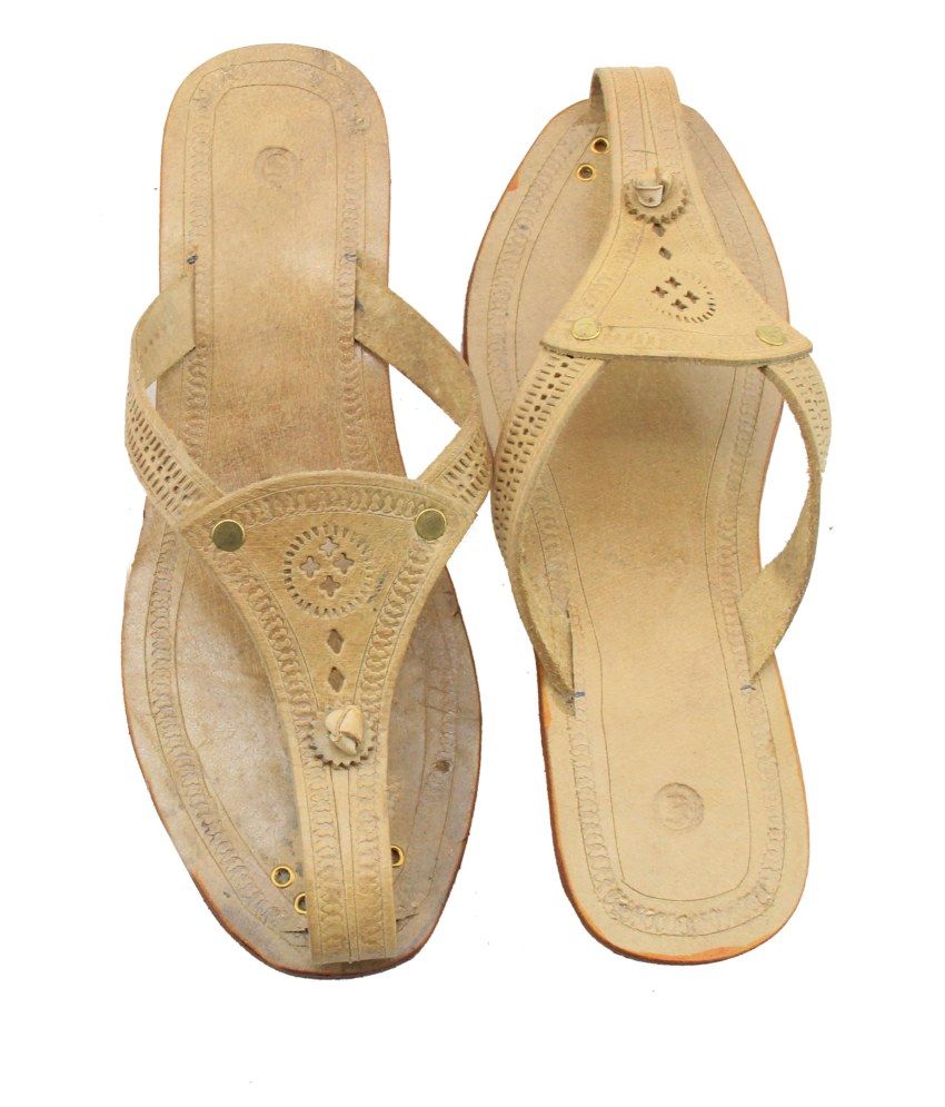 coolers chappals price