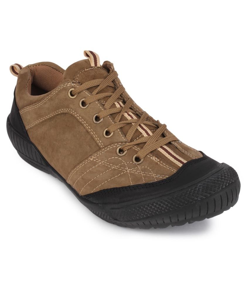 action shoe store