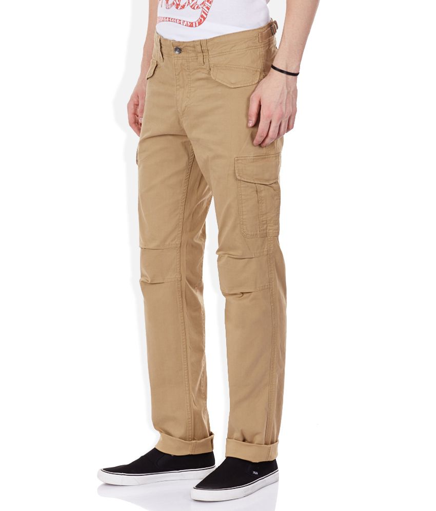 Celio Beige Solid Flat Front Trousers - Buy Celio Beige Solid Flat ...