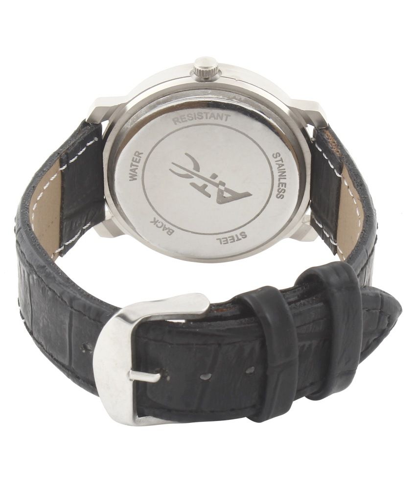 black analog wrist watch