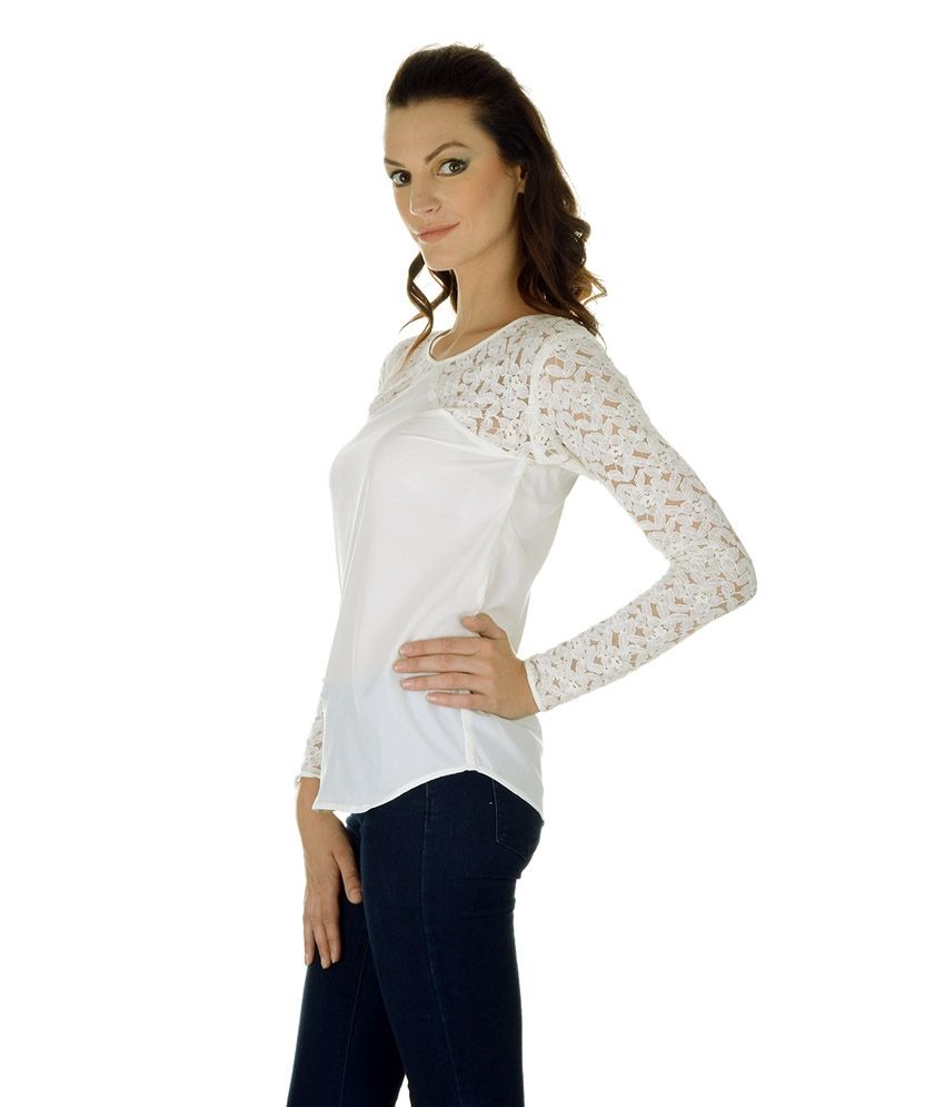 lace sleeves top