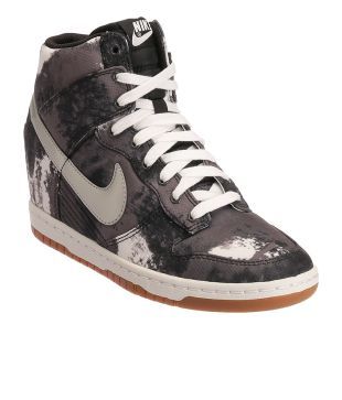 nike dunk sky sd