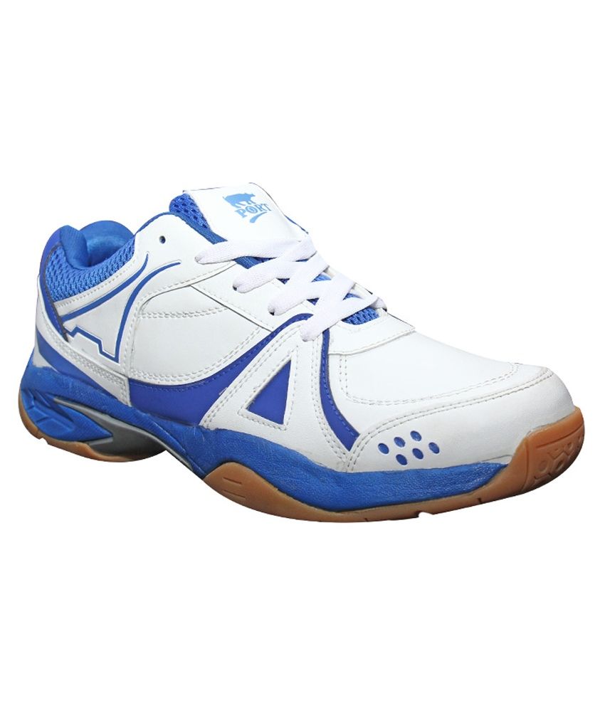 sports shoes