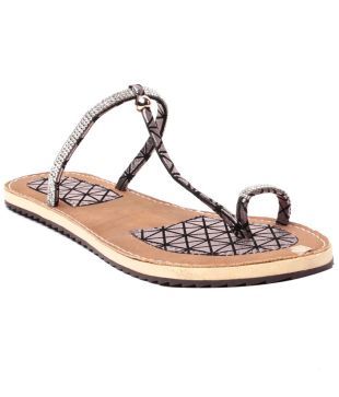 Nell Comfortable Silver Flats Price In India Buy Nell Comfortable