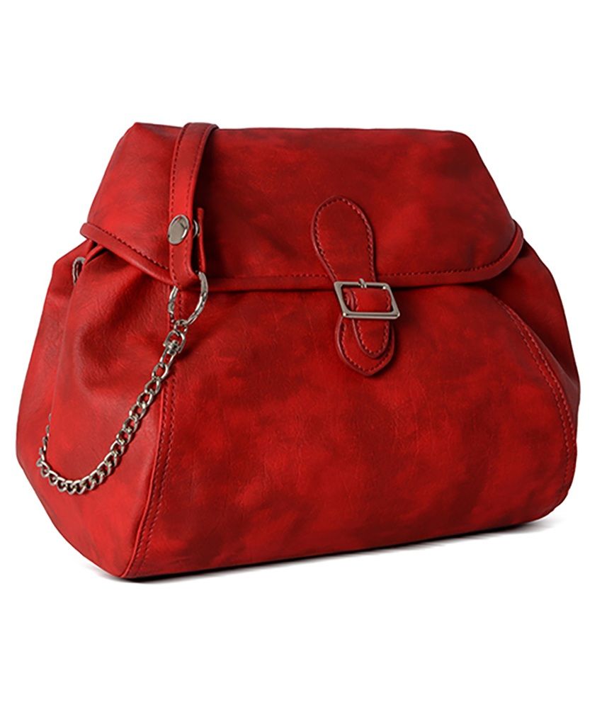 baggit red sling bag