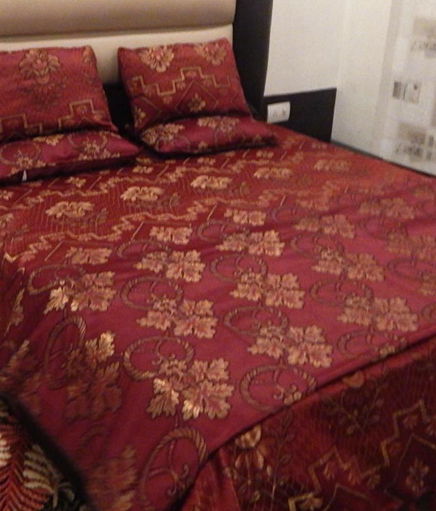 peponi set of 2 golden jacquard woven maroon double bed sheets with maroon bed sheets