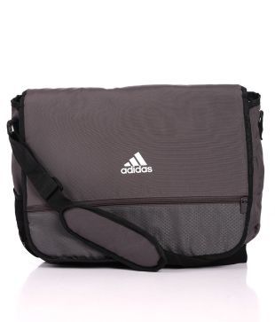 adidas messenger