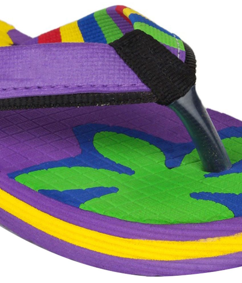 purple old navy flip flops