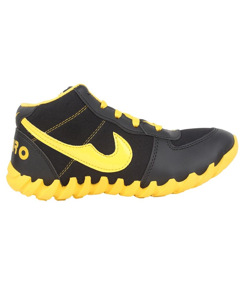 snapdeal sports shoes 299