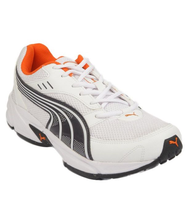 puma white sports shoes for men
