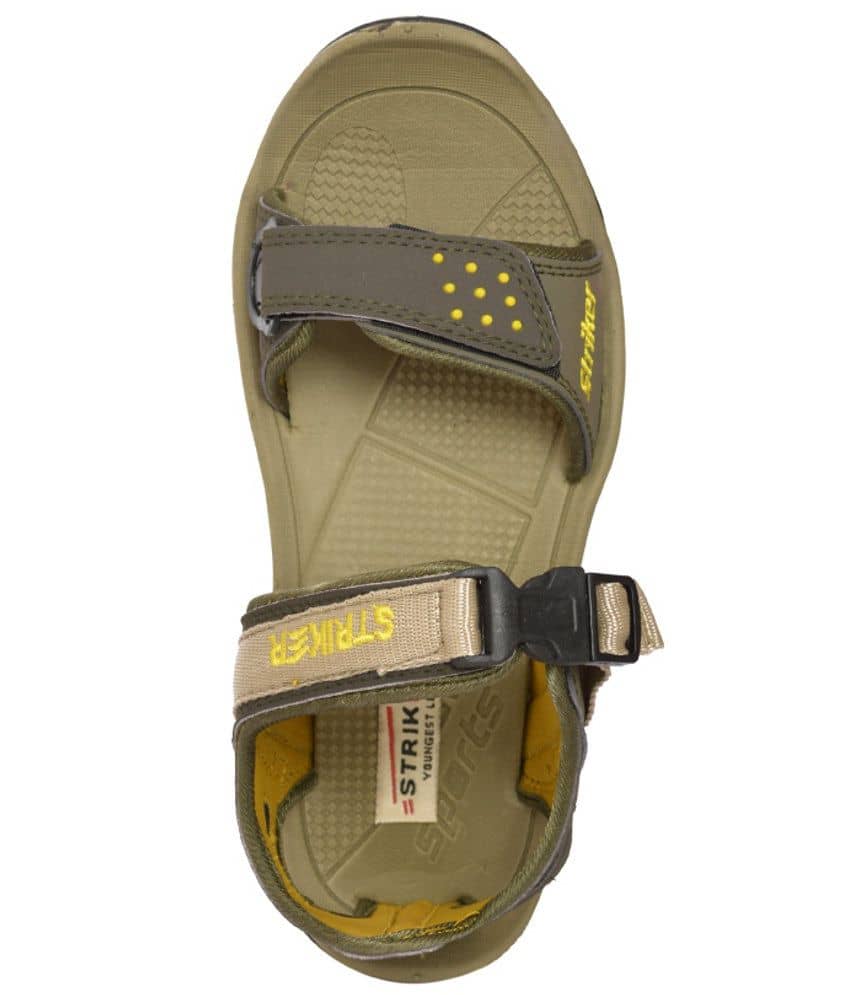 striker staed sandals