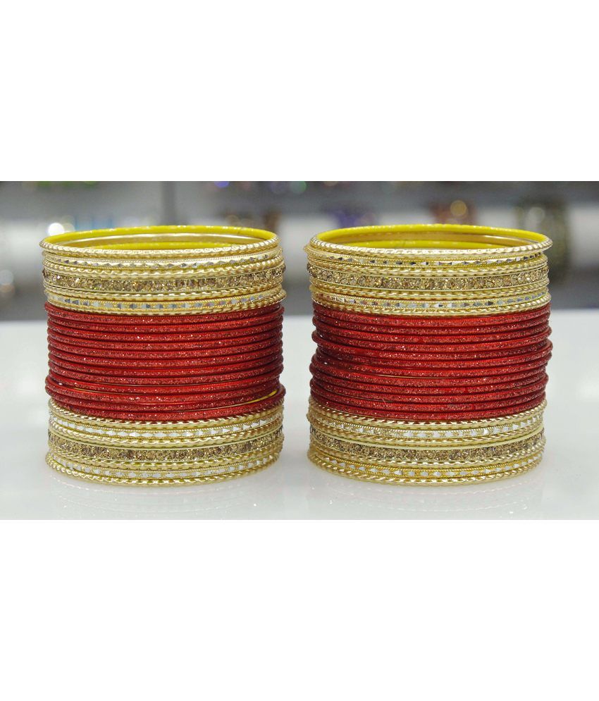 red bangles for karwa chauth