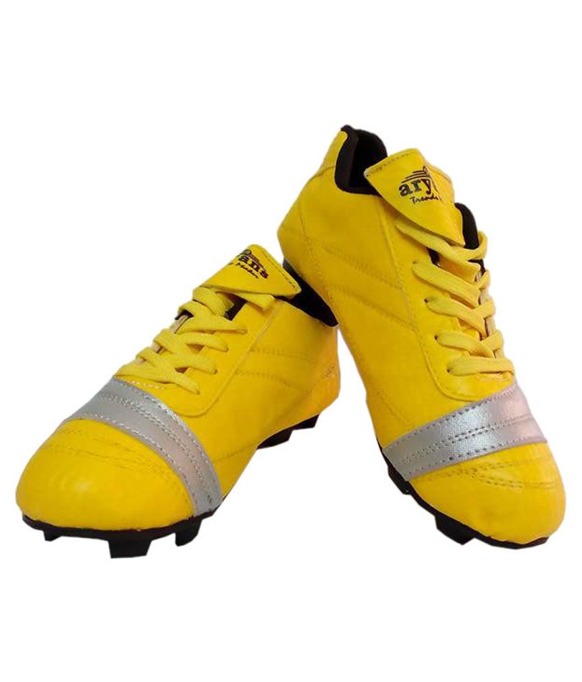 yellow sports shoes men