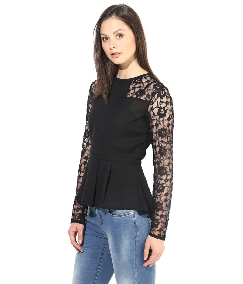 black lace sleeveless top