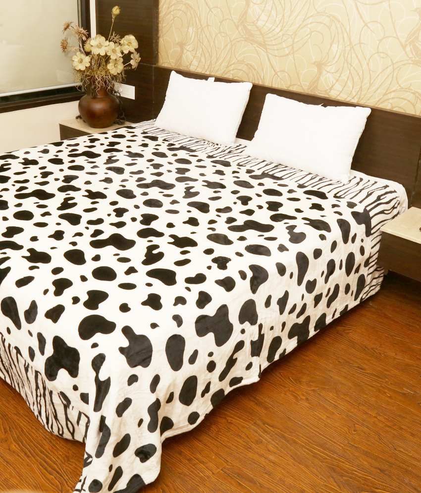 Tima White Polyester Abstract Blanket Buy Tima White Polyester