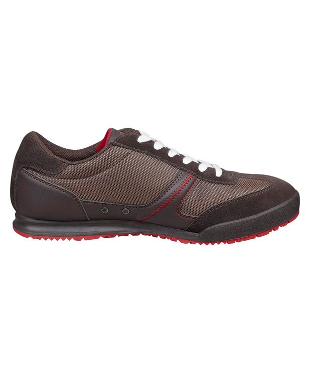 north star black sneakers