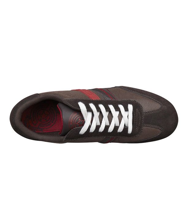 north star black sneakers