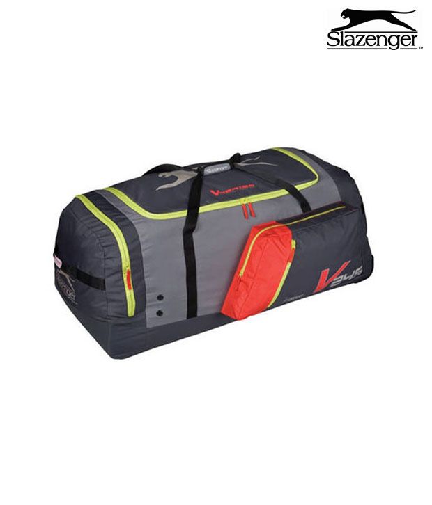 slazenger v series duffle bag
