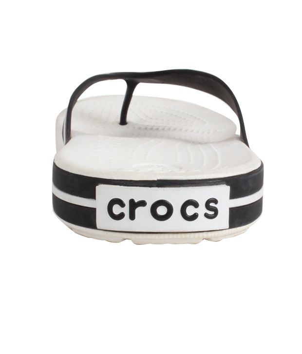 crocs trendy