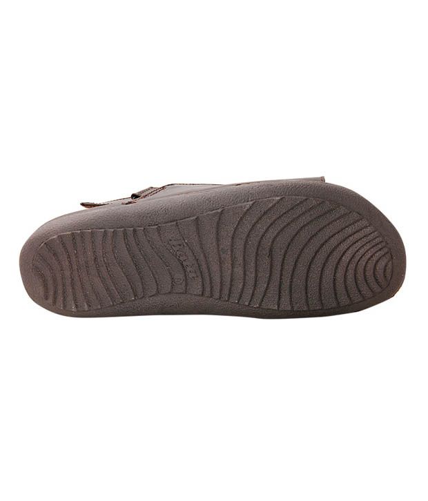 bata quovadis sandals price