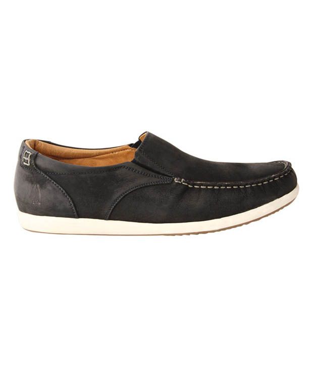 Hush Puppies Blue Daily Shoes - Buy Hush Puppies Blue Daily Shoes ...
