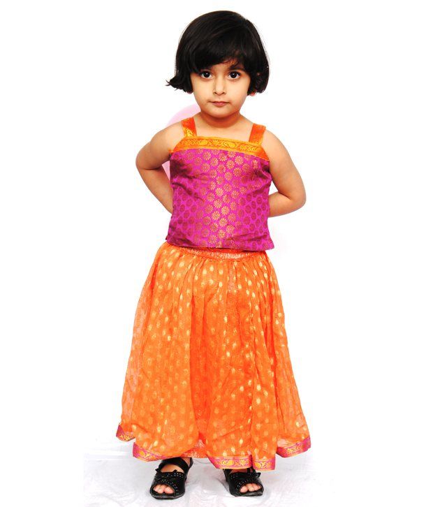 blouse on ghagra