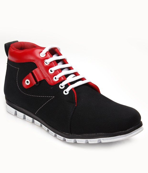 black ankle length sneakers