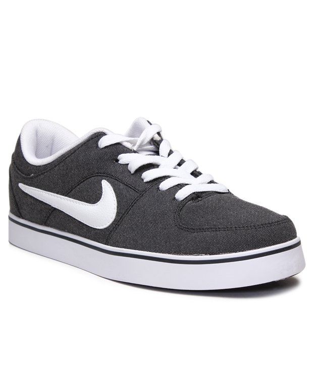 black nike sneakers on sale