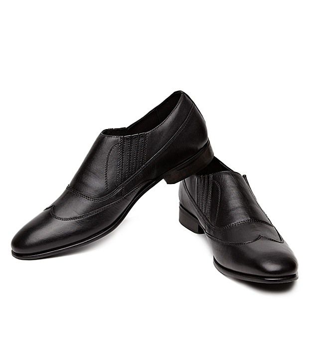arrow black formal shoes