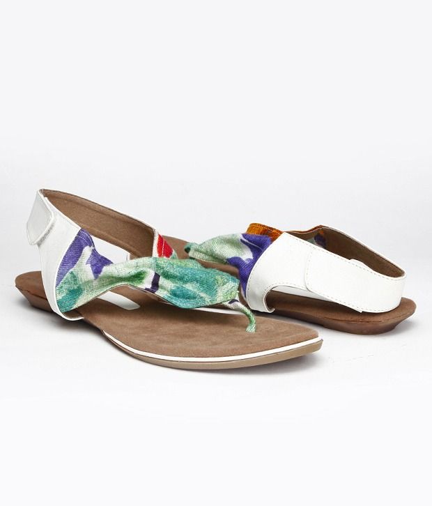 catwalk flat sandals
