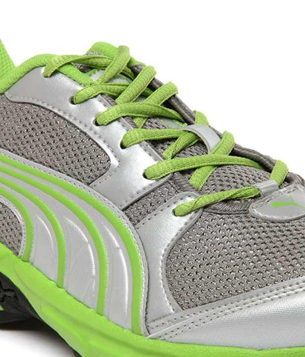 strike footwear