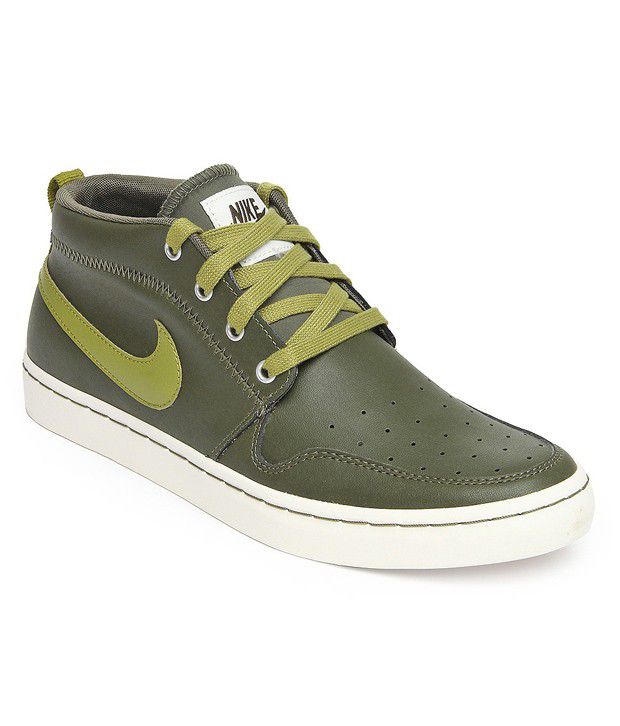Nike Gold Lifestyle & Sneaker Shoes - Buy Nike Gold ...