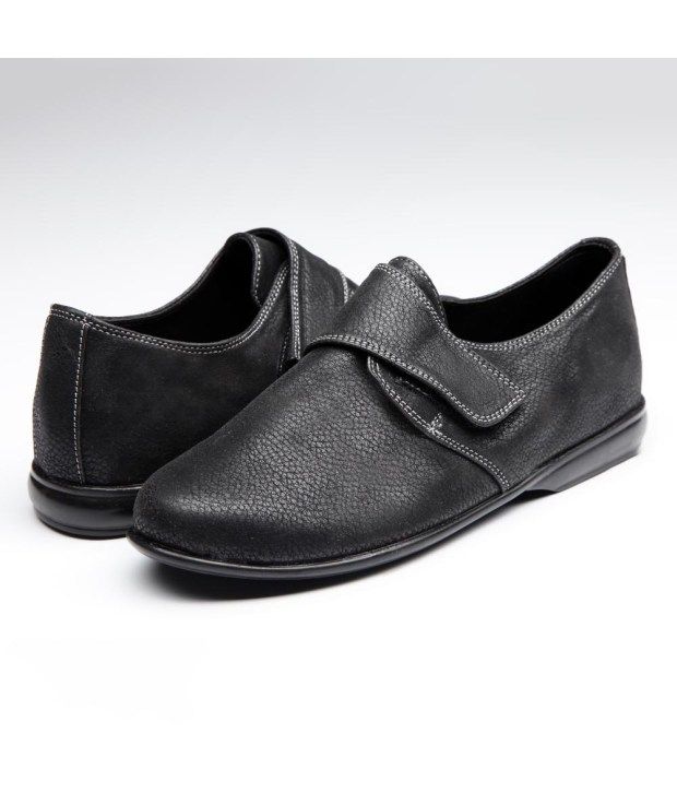 Best Casual Shoes & Sneakers Products (2018) Buy Casual Shoes for women online at low prices in India. Shop online for Women's casual shoes - loafers, sneakers, ballet, & boat shoes from top brands on Snapdeal. FREE delivery all over India + COD.