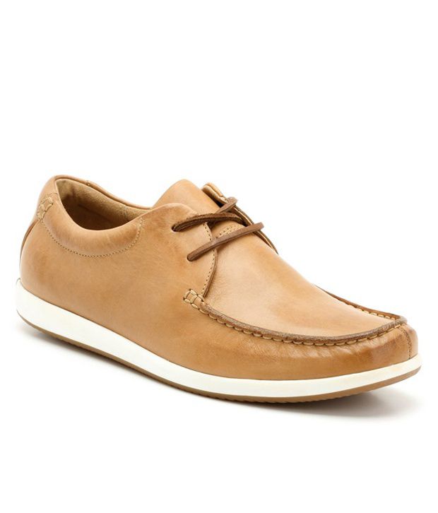 clarks brown casual shoes
