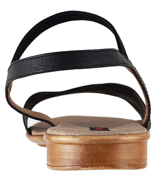 metro flat sandals