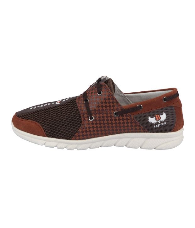 striker casual shoes