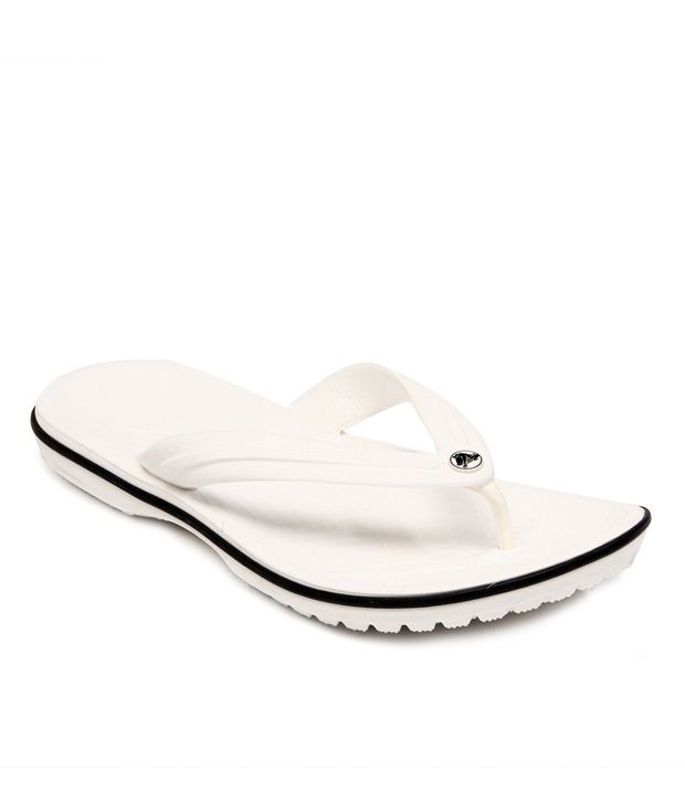 white crocs slippers