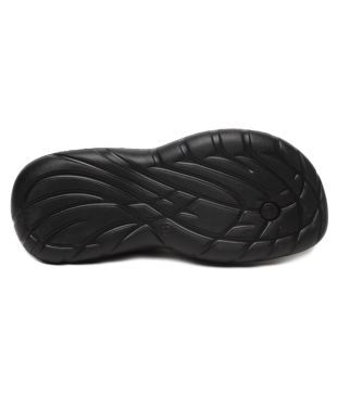 reebok sturdy black slippers