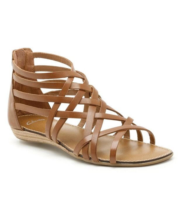 ladies tan flat sandals