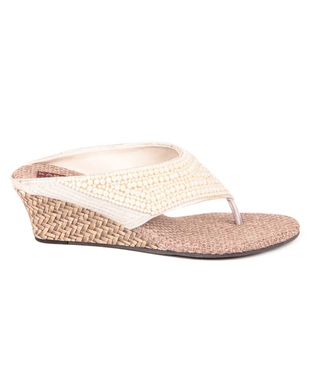 shoe zone white wedges