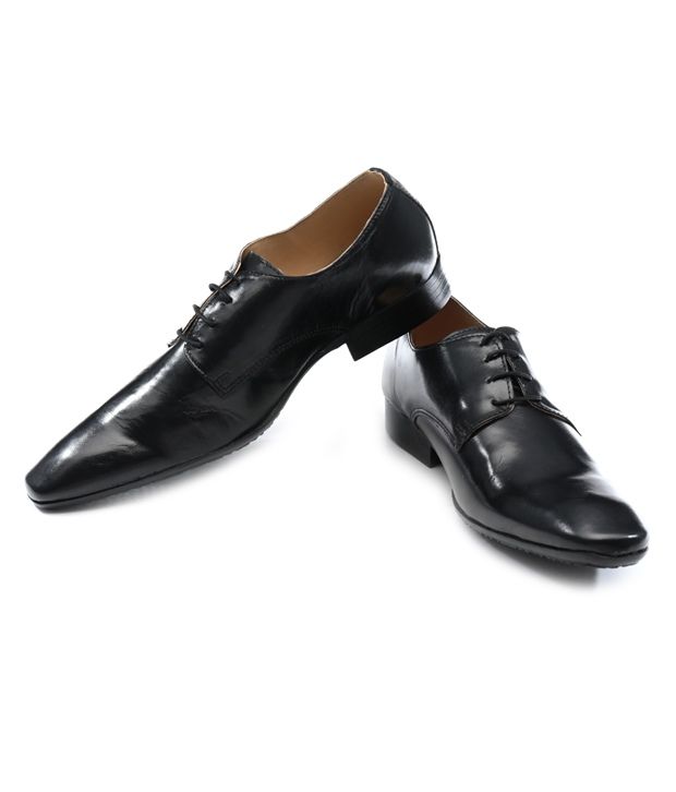 tata cliq red tape formal shoes