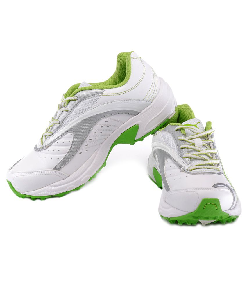 puma cricket shoes rubber spikes