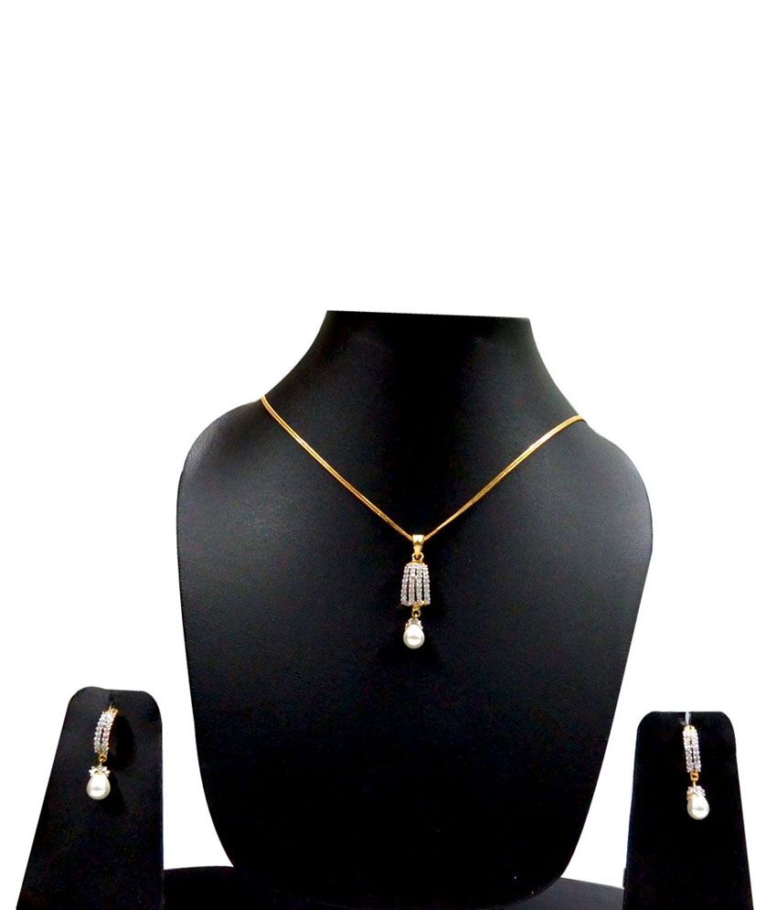 modern diamond pendant set designs