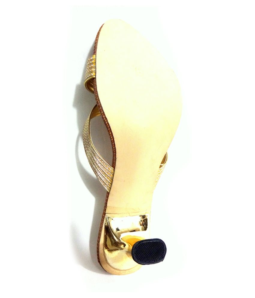 cln slippers price