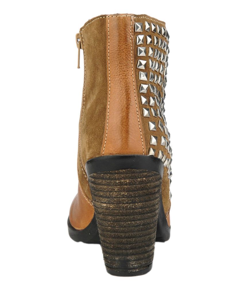 block boots